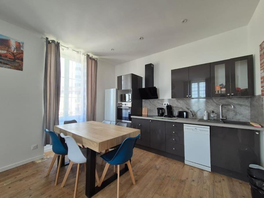 #L'Entracte# Thiers# Centre# Appartement Buitenkant foto